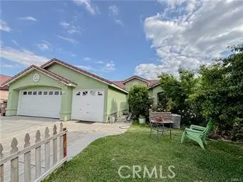 2901 Flint Hills Drive, Bakersfield, CA 93313