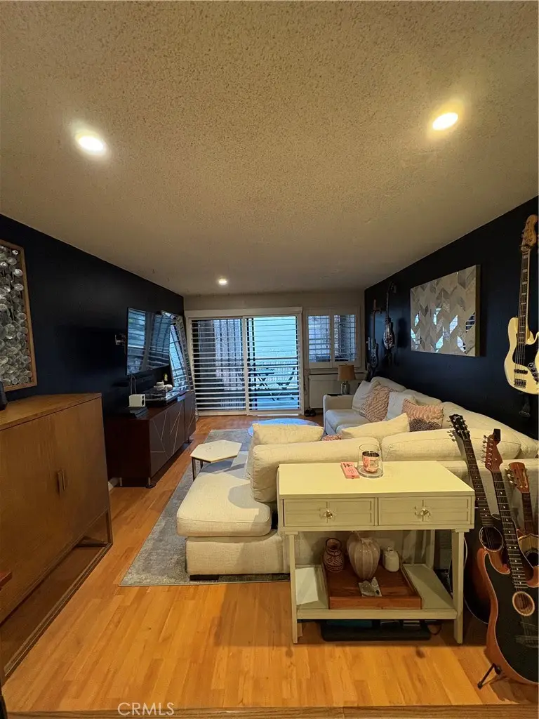 1118 Valencia Street #113, Los Angeles, CA 90015 - Image #1