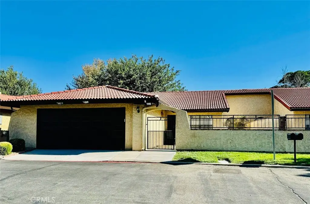 1146 E Avenue J12, Lancaster, CA 93535 - #1