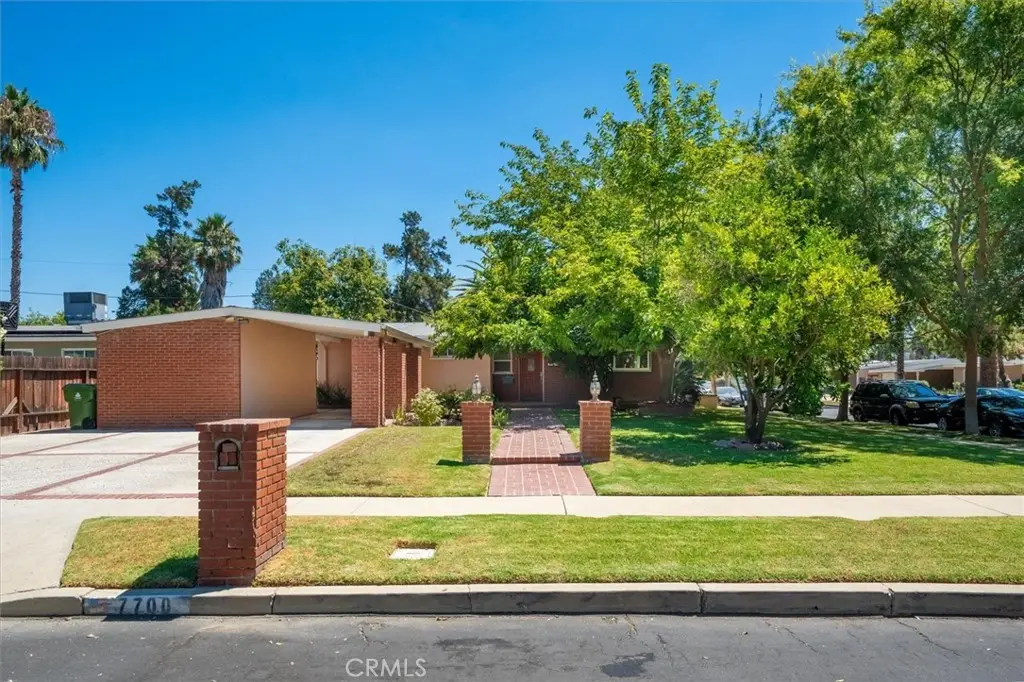 7700 Rhea Avenue, Reseda, CA 91335 - Image #1
