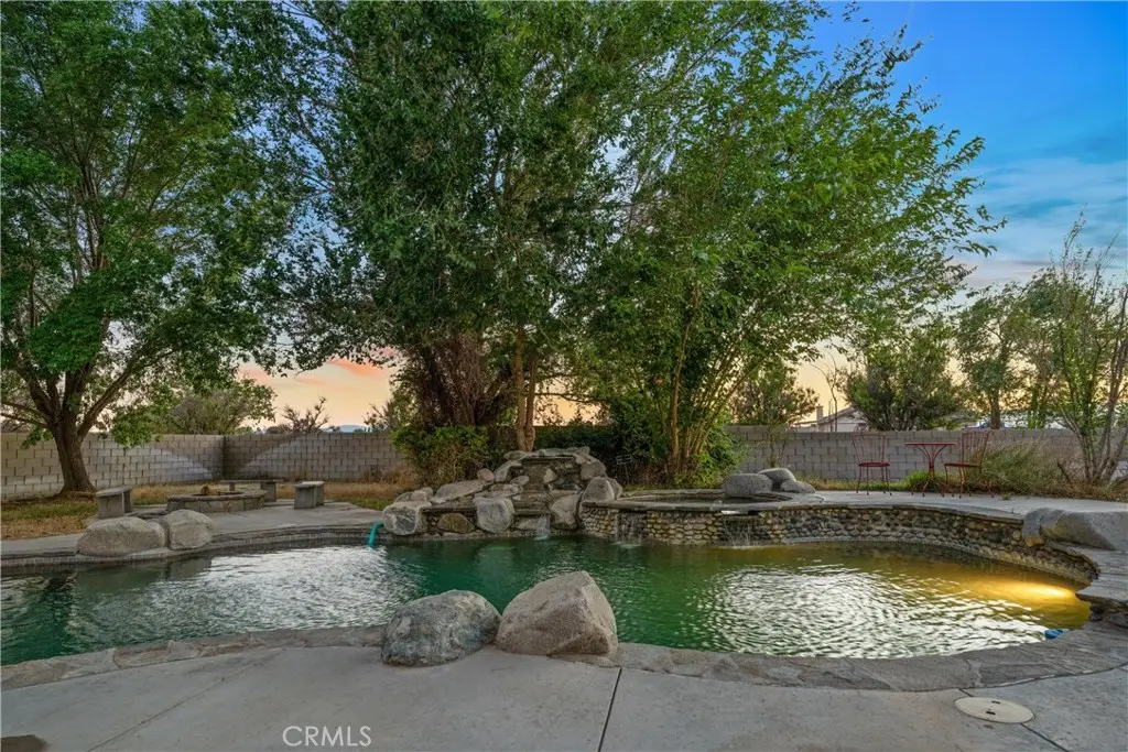 431 W 72nd Street, Rosamond, CA 93560 - #1