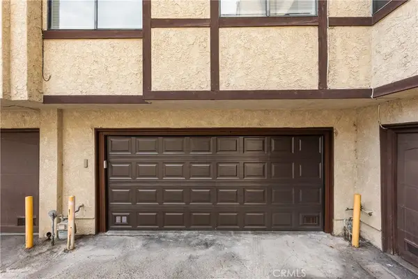 21720 Hart Street #5, Canoga Park, CA 91303