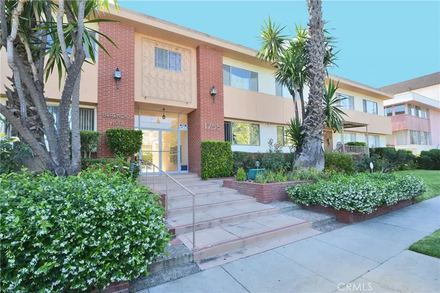 1755 N Berendo Street #28, Los Angeles, CA 90027 - Image #3