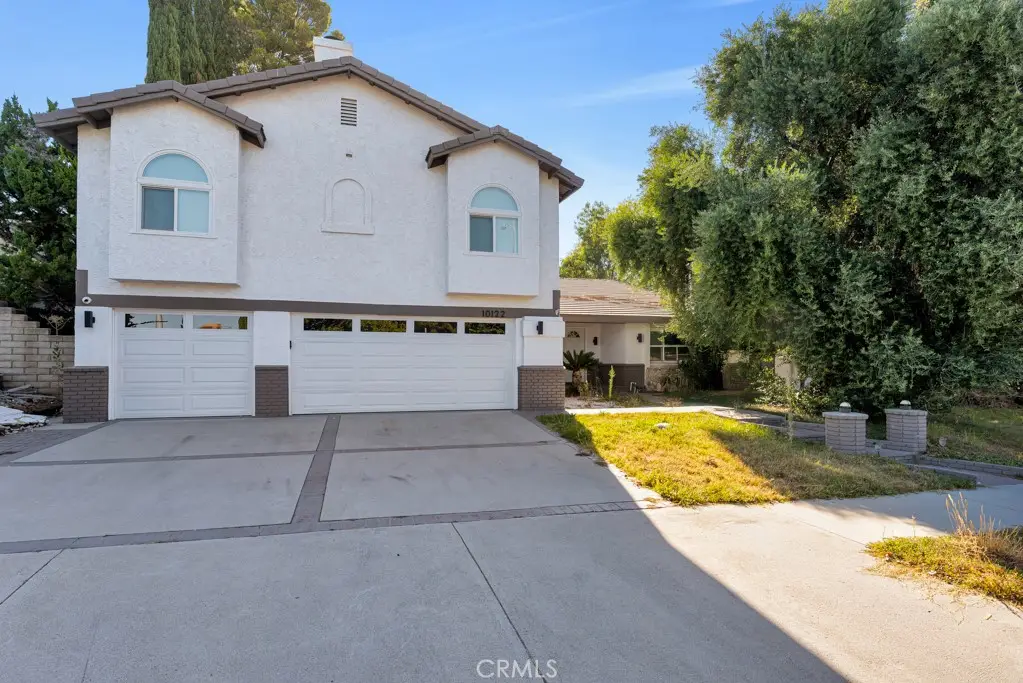 10122 Jovita Avenue, Chatsworth, CA 91311 - #1