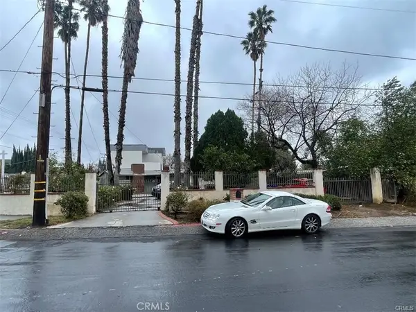 8458 Canby Avenue, Northridge, CA 91325