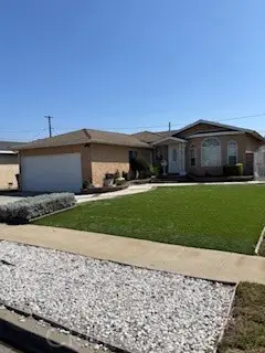 2116 156th, Compton, CA 90220