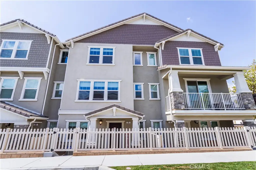 89 Willow St, Fillmore, CA 93015 - Image #1