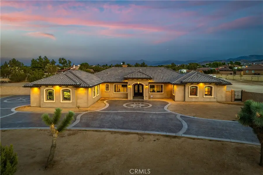 40158 25th St W, Palmdale, CA 93551 - #3