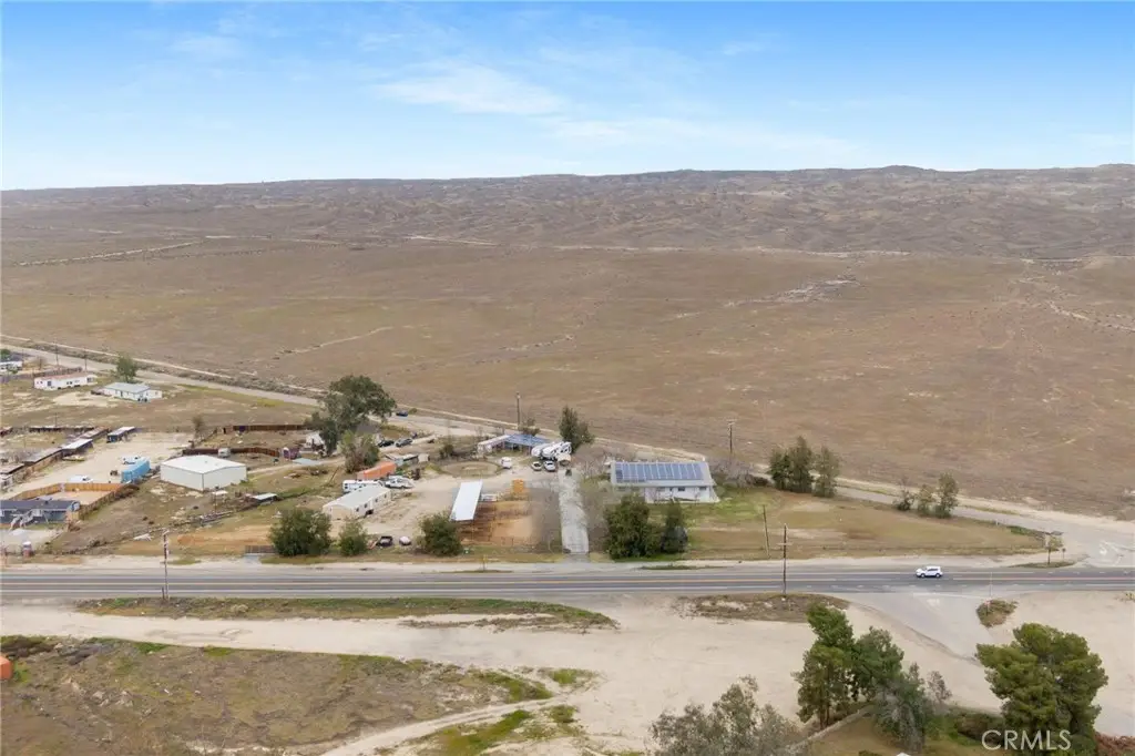 28106 Highway 119, Taft, CA 93268 - #1