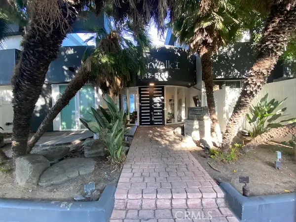 5142 Zelzah Avenue #25, Encino, CA 91316