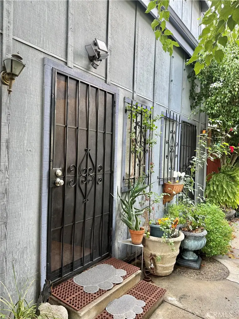 9346 Van Nuys Blvd #4, Panorama City, CA 91402 - Image #1