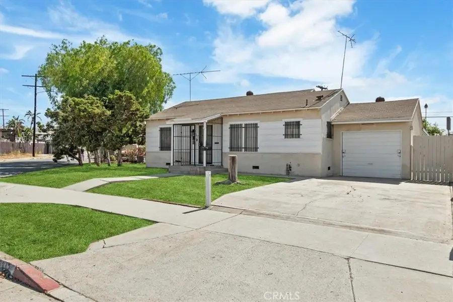 8942 Ilex, Sun Valley, CA 91352 - #3