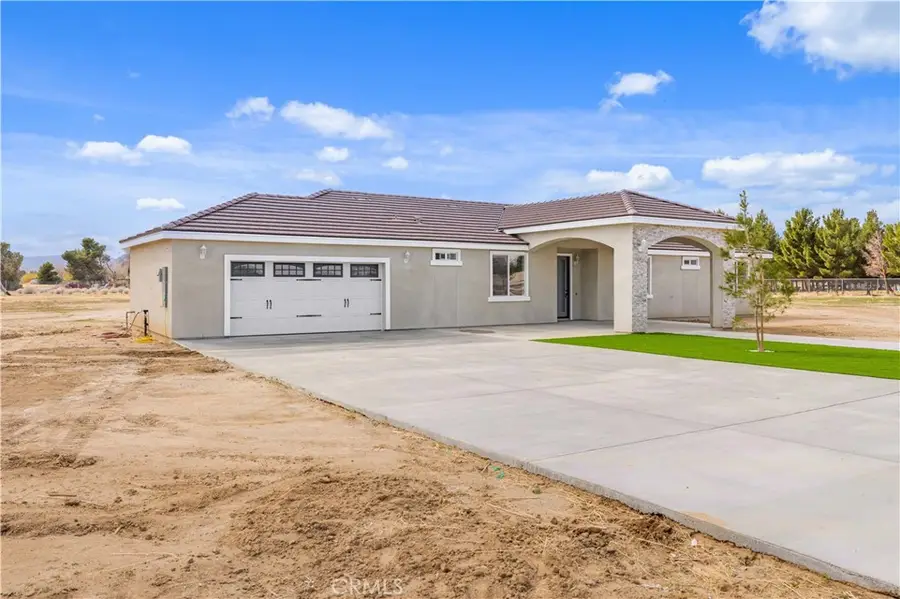 8746 W Avenue D4, Lancaster, CA 93536 - #2