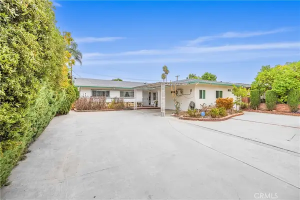 9224 9226 N Gothic Avenue, Northridge, CA 91343