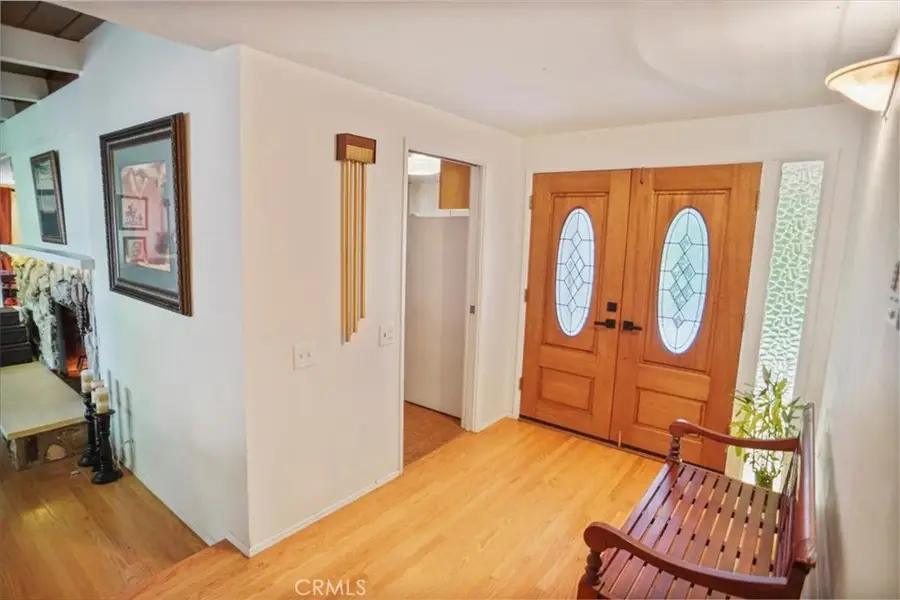 8636 8636 Delco, Winnetka, CA 91306 - Image #2