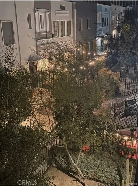 217 Columbia Place, Los Angeles, CA 90026 - Image #2