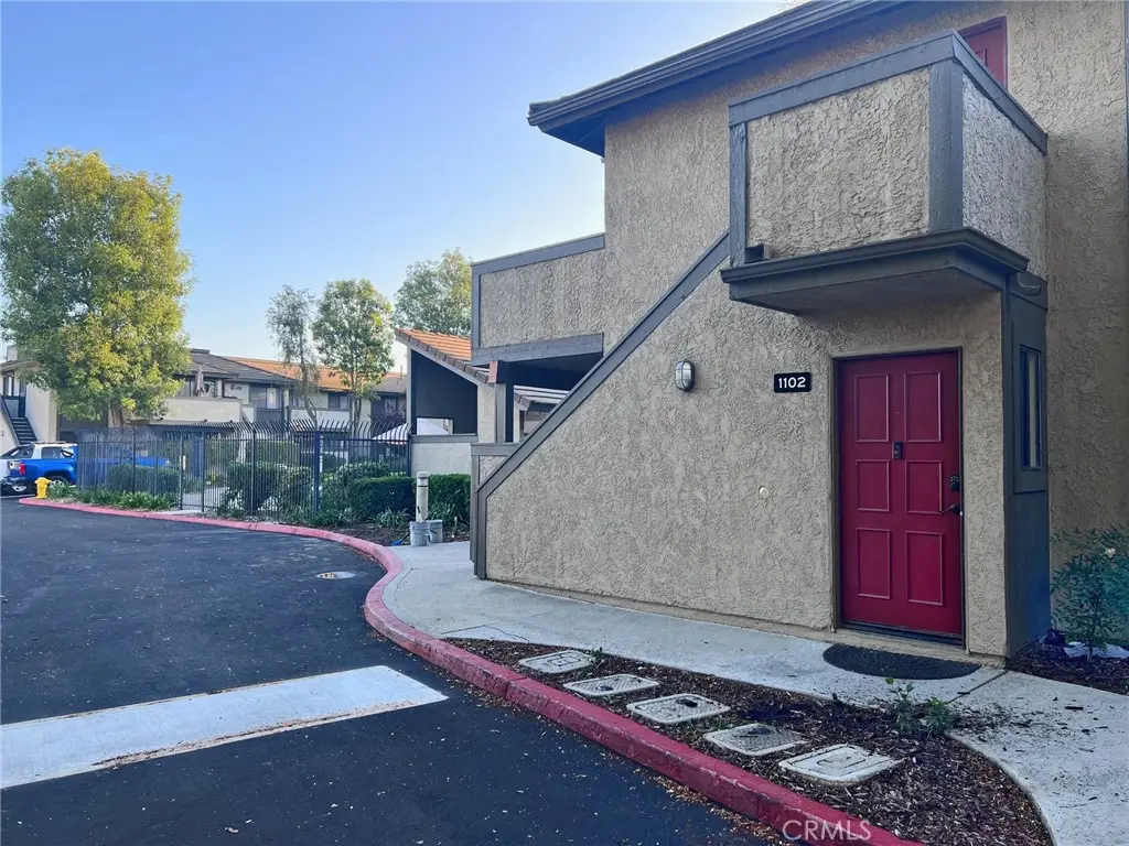 150 Majestic Court #1102, Moorpark, CA 93021 - Image #1