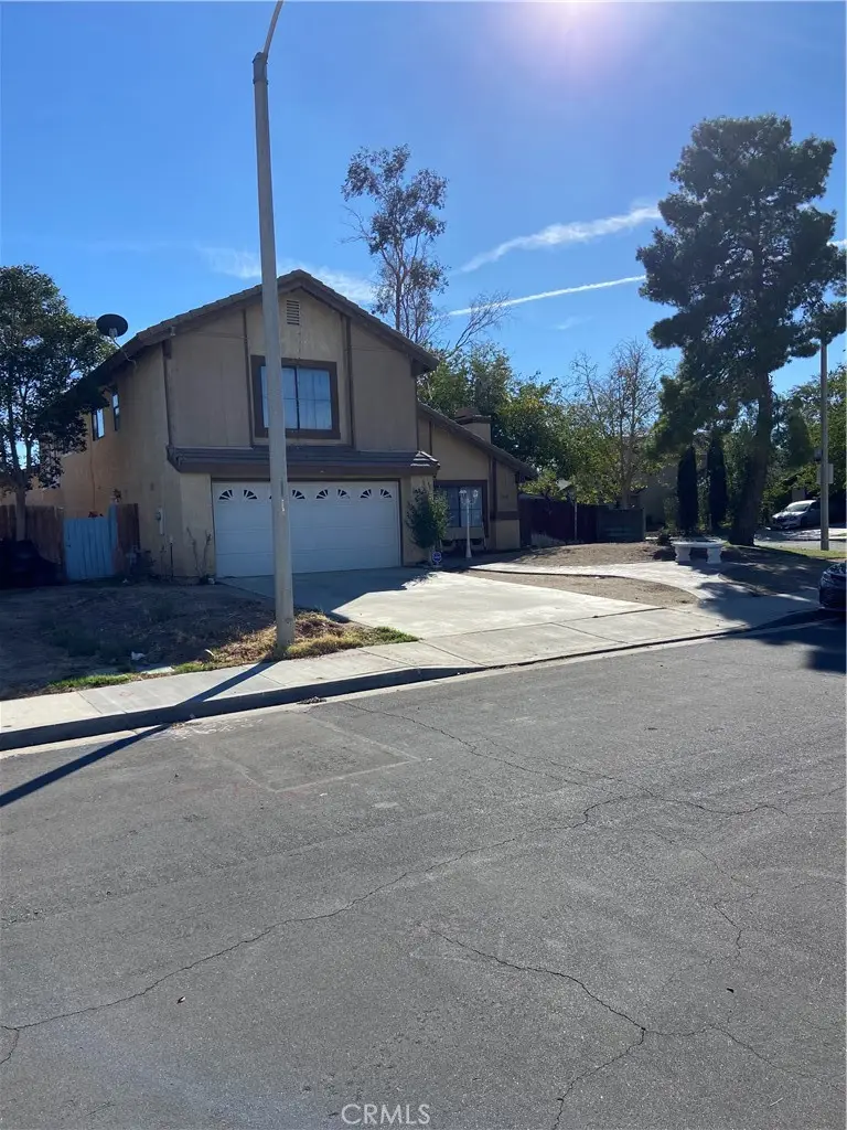 2906 E Avenue Q3, Palmdale, CA 93550 - #1