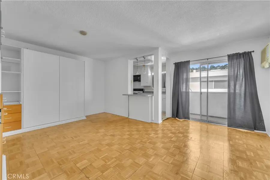 960 Larrabee #317, West Hollywood, CA 90069 - Image #3