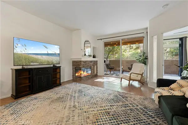 23930 Arroyo Park, Valencia, CA 91355