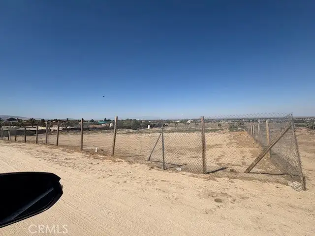 52 Vic Avenue T12 Vic, Palmdale, CA 93552 - #2