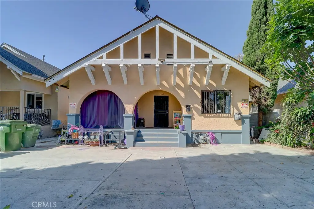 834 E 33rd Street, Los Angeles, CA 90011 - #1
