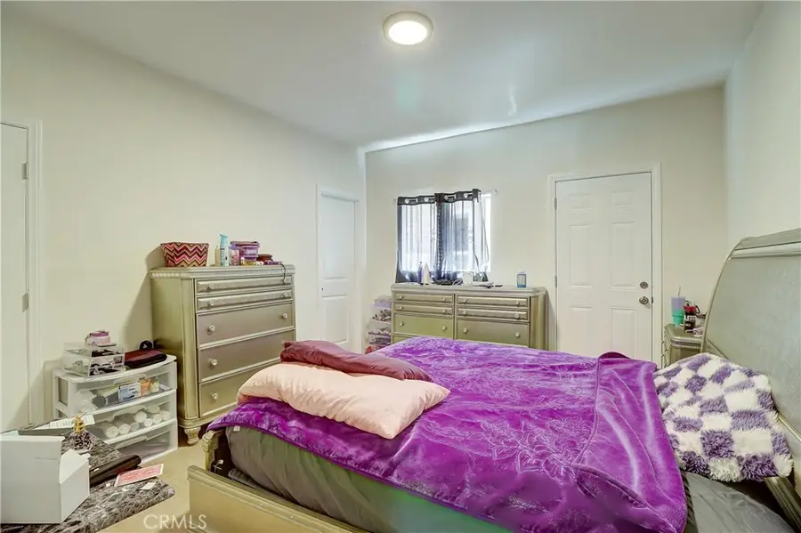 834 E 33rd Street, Los Angeles, CA 90011 - #3