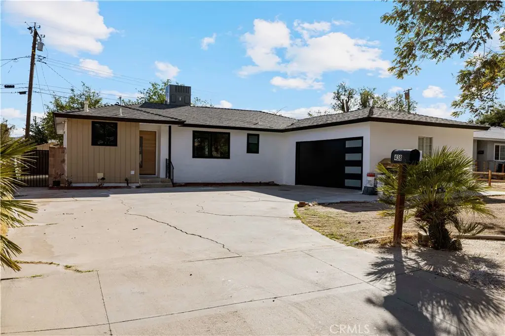 438 E Avenue R5, Palmdale, CA 93550 - #1