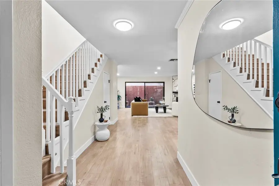 1807 10th #4, Santa Monica, CA 90404 - Image #2