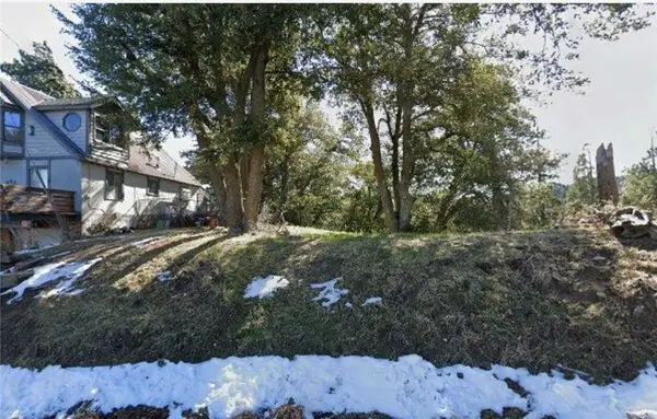 820 Buck Dr, Cedarpines Park, CA 92322