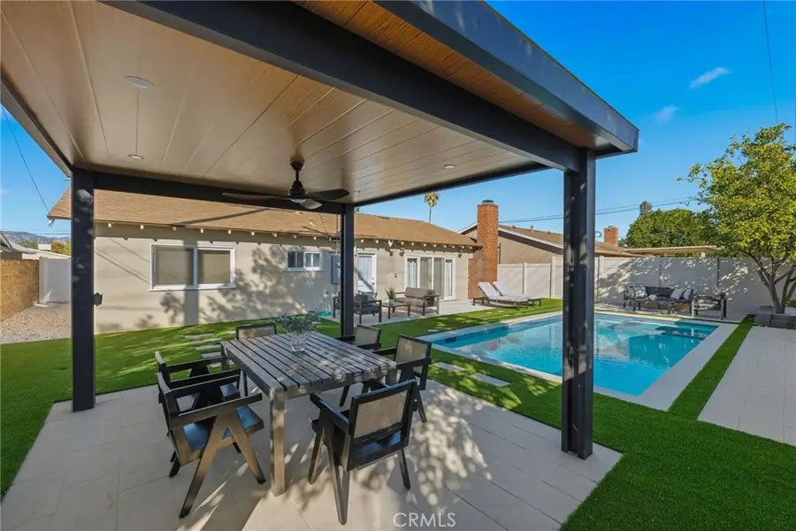 23010 Hartland, West Hills, CA 91307 - Image #3