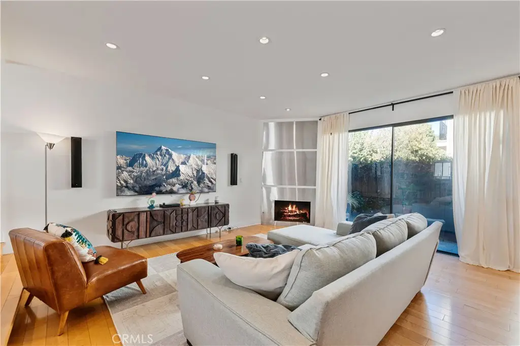 4222 Troost Avenue #21, Studio City, CA 91604 - Image #1