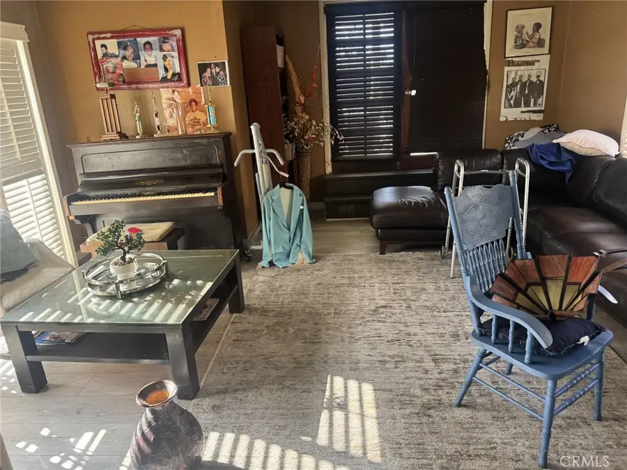 7523 Dalton, Los Angeles, CA 90047 - #2