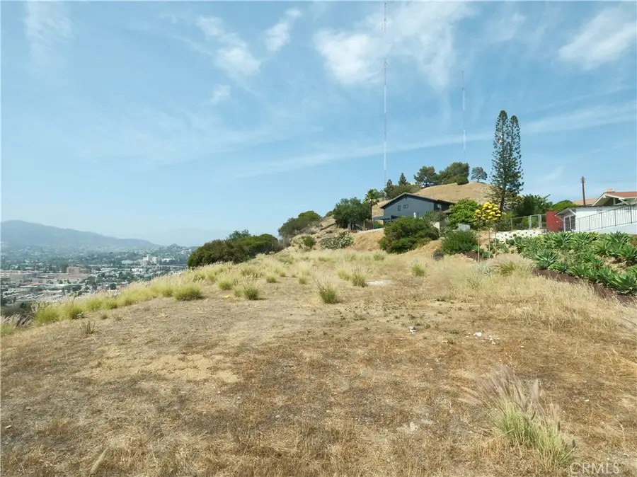 4751 Round Top Drive, Glendale, CA 90065 - Image #3