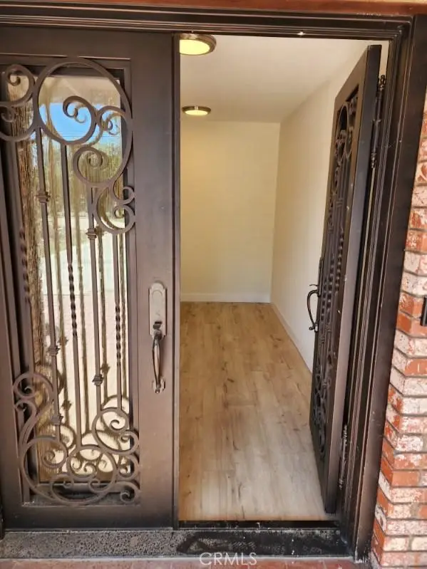 7543 Enfield, Reseda, CA 91335 - Image #2