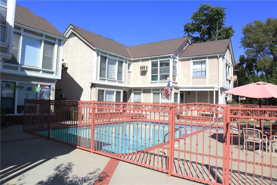 11747 Moorpark, Studio City, CA 91604 - #2