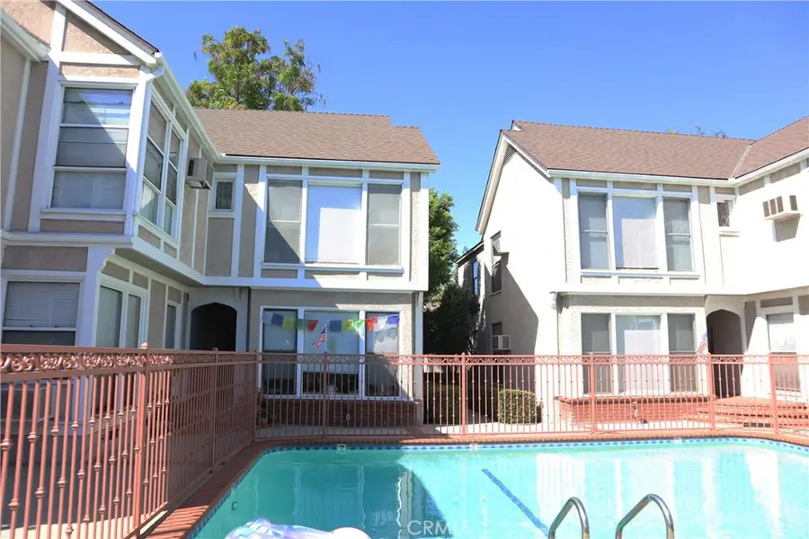 11747 Moorpark, Studio City, CA 91604 - #3