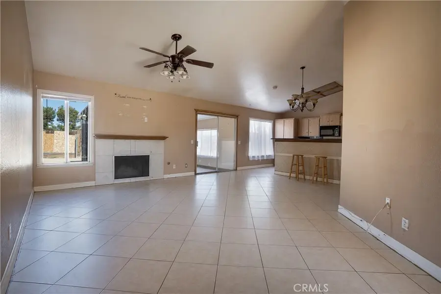 4015 Triton, Palmdale, CA 93552 - Image #2