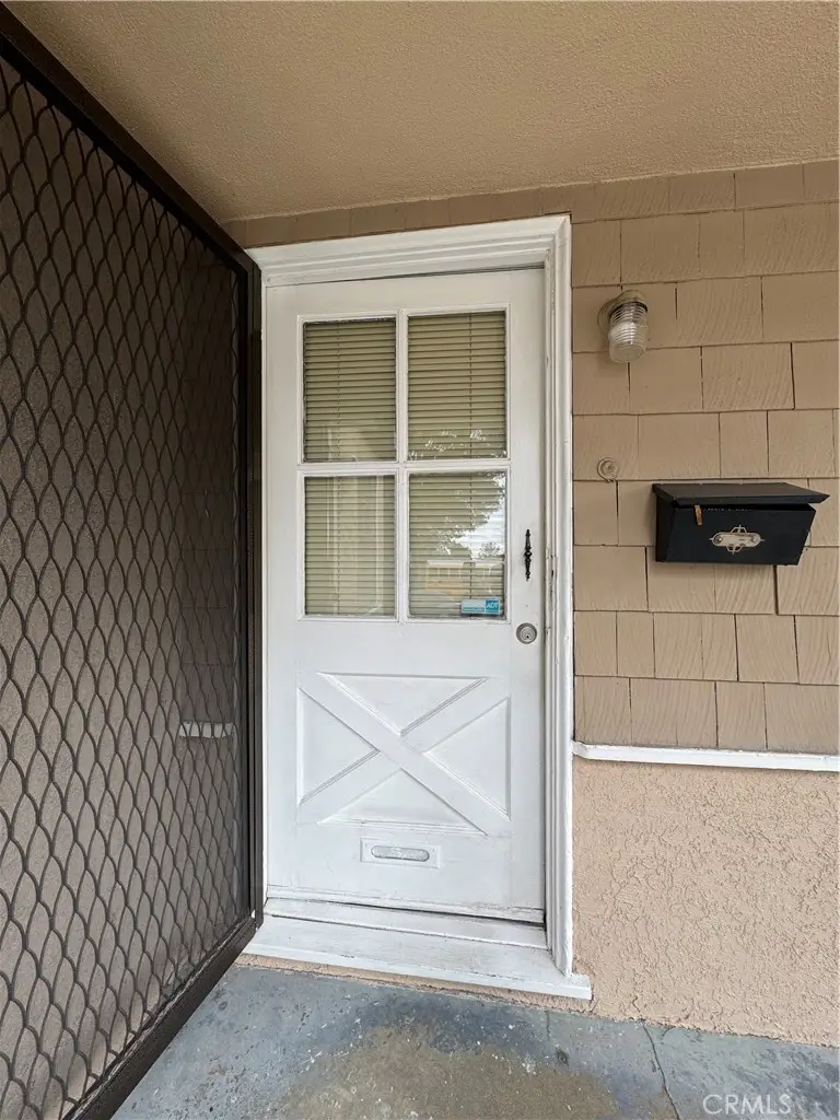 7044 Bertrand, Reseda, CA 91335 - Image #2