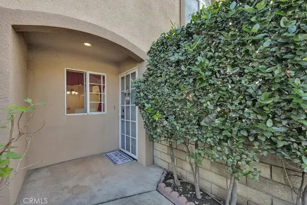 15044 Nordhoff #1, North Hills, CA 91343