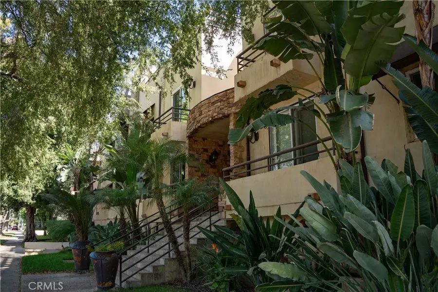 4128 Whitsett #101, Studio City, CA 91604 - Image #2