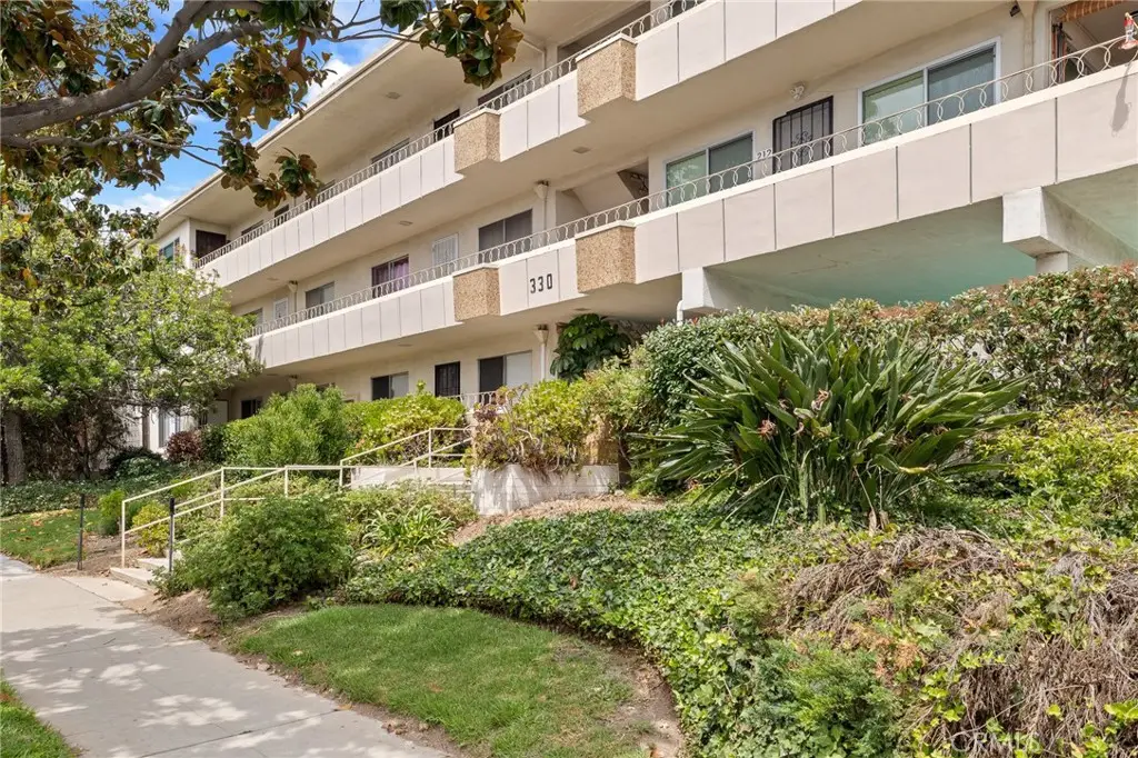 330 N Howard Street #201, Glendale, CA 91206 - Image #1