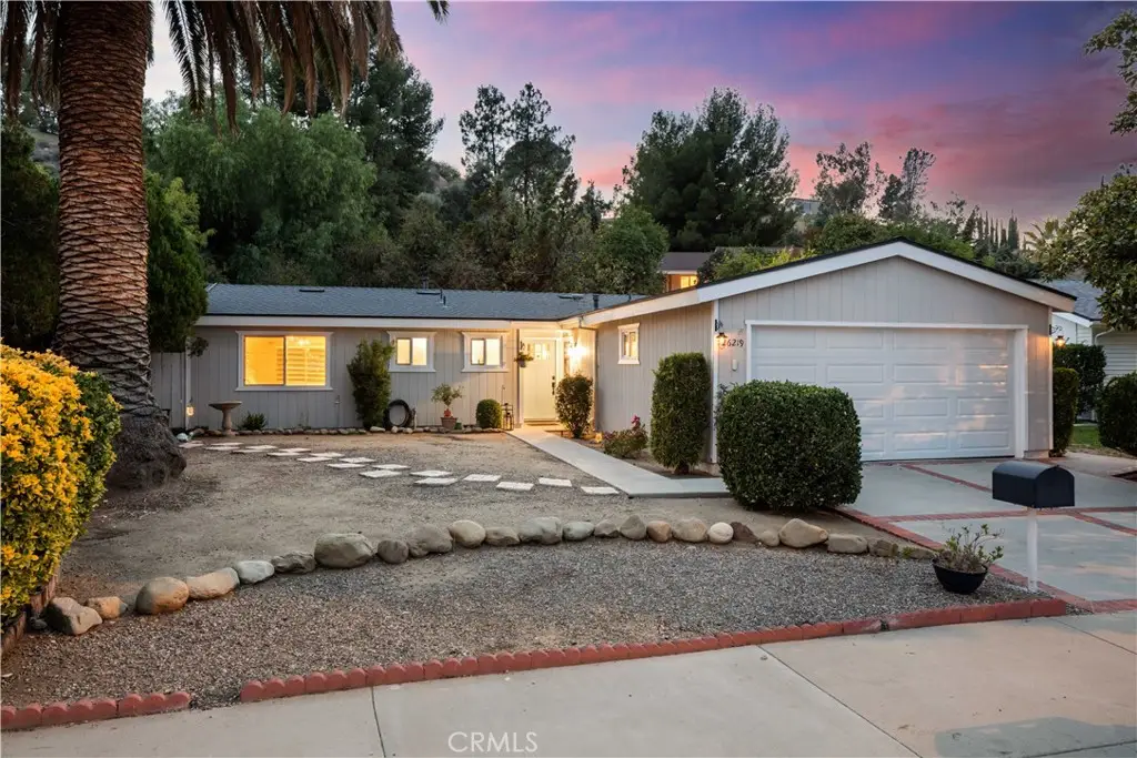 26219 Larkhaven Place, Newhall, CA 91321 - Image #1