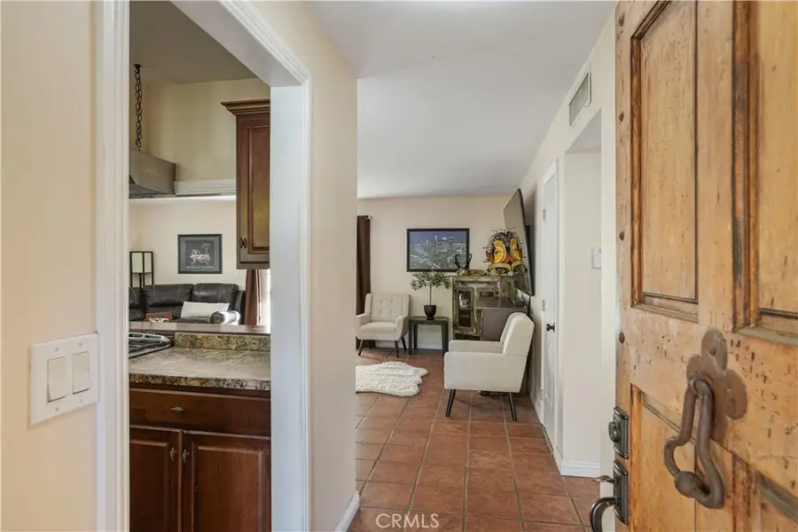 17914 Stillmore Street, Canyon Country, CA 91387 - Image #3