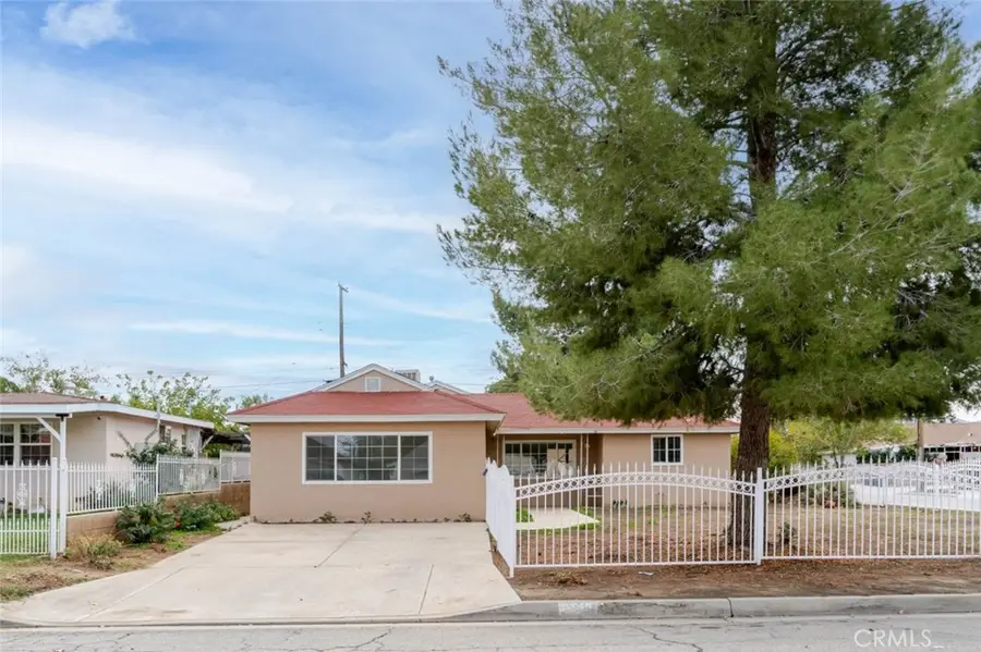 1802 E Avenue Q11, Palmdale, CA 93550 - #2
