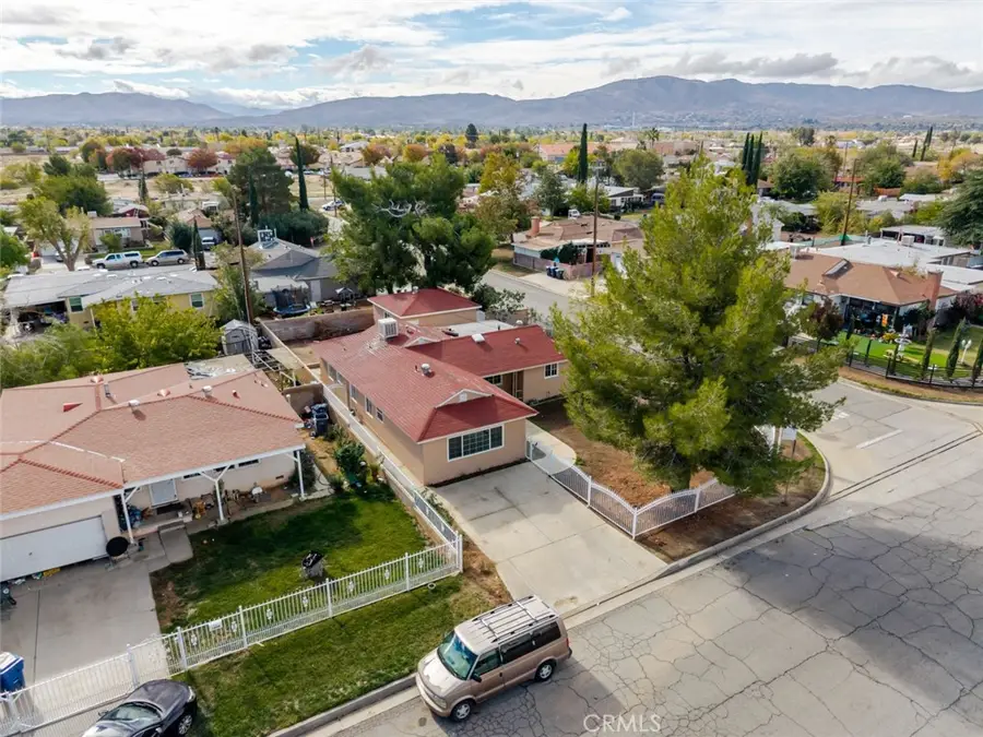 1802 E Avenue Q11, Palmdale, CA 93550 - #3