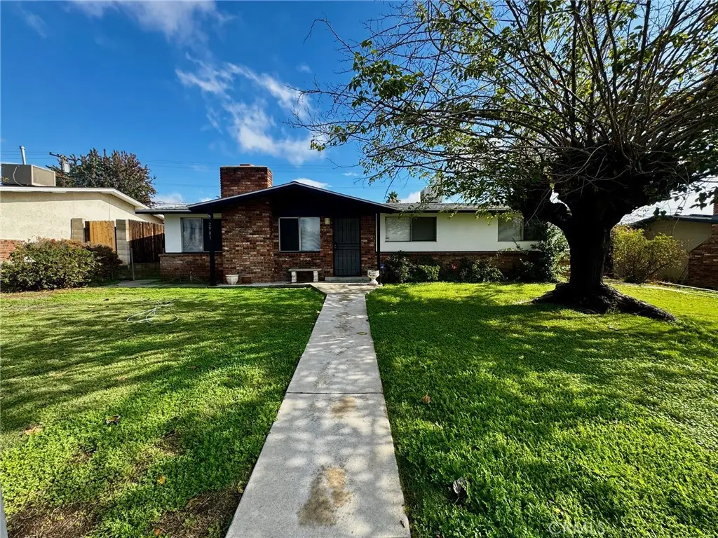 2901 Wenatchee, Bakersfield, CA 93306 - #1