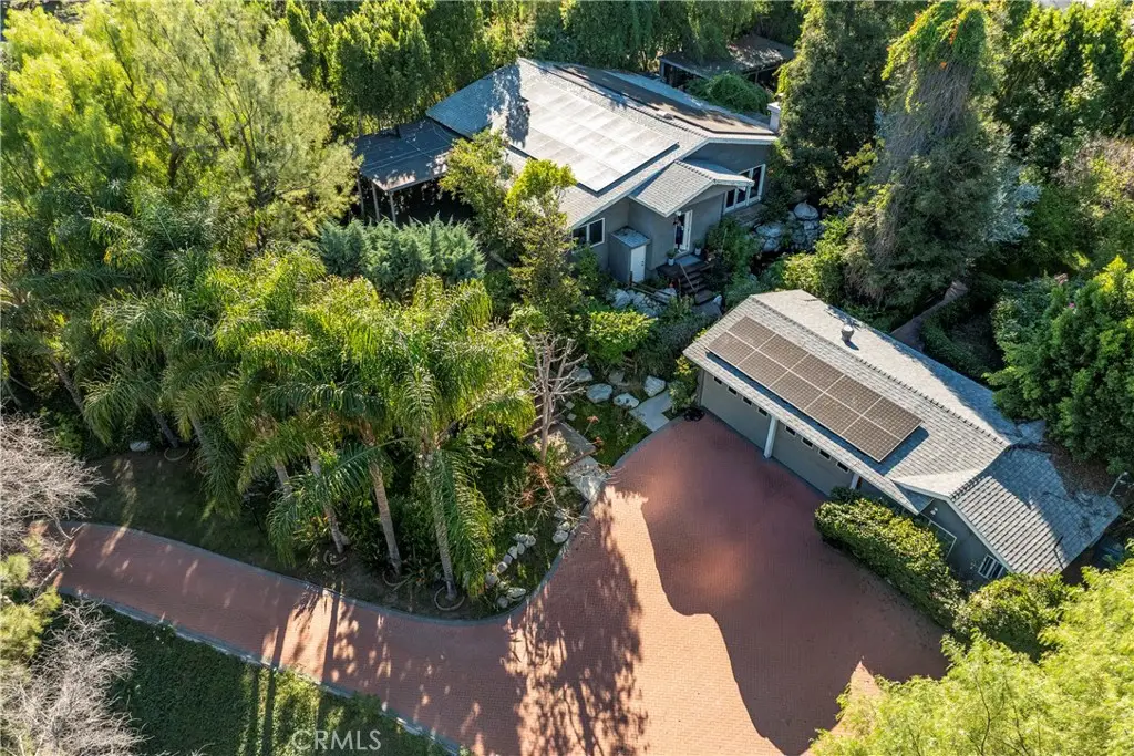 5653 Shirley Avenue, Tarzana, CA 91356 - #1