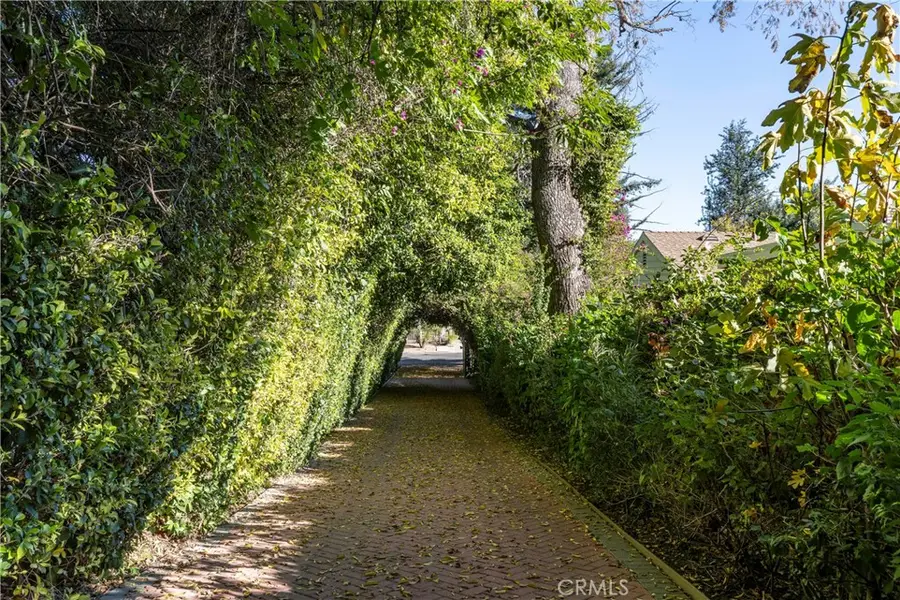 5653 Shirley Avenue, Tarzana, CA 91356 - #3