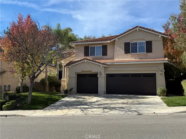 27213 Blueridge Dr., Valencia, CA 91354
